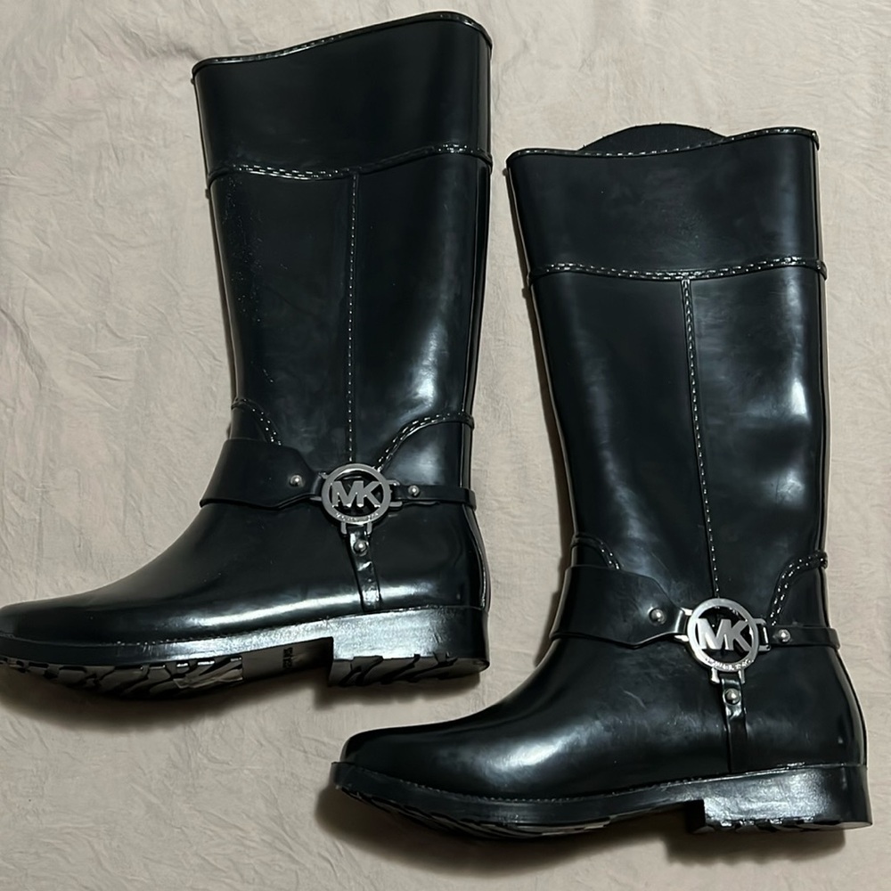 NEW Michael Kors rain boots